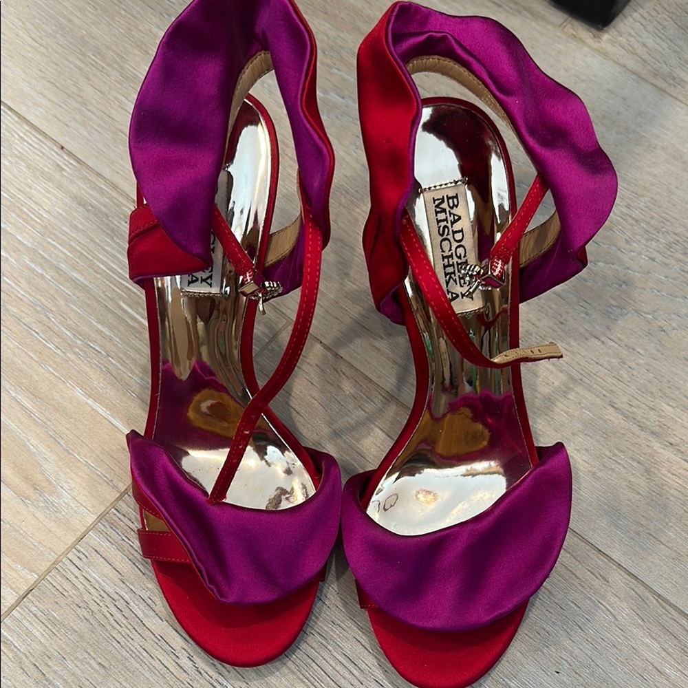 Badgley Mischka Women's Red and Purple Heels